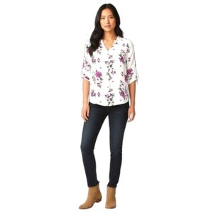  TORRID Size large  v-neck tie -up longsleeve sheer floral Skull detail blouse